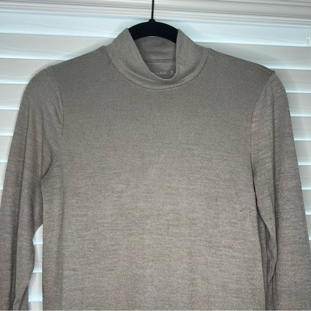 FINAL SALE A&F Long Sleeve Bodysuit